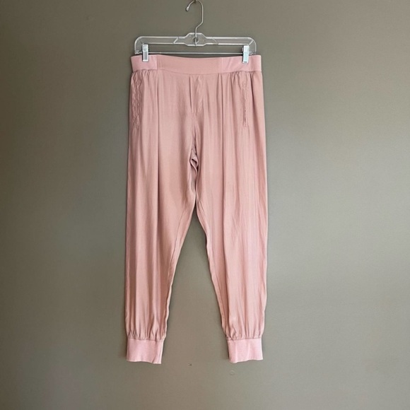 ATM Anthony Thomas Melillo Silk Jogger Pant Pink Size small Pull On Comfortable - Picture 5 of 16